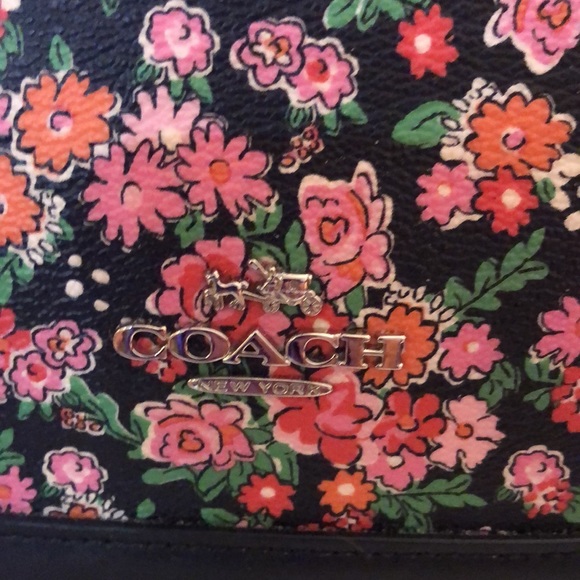 Coach satchel and wallet sold in a set - Picture 3 of 6